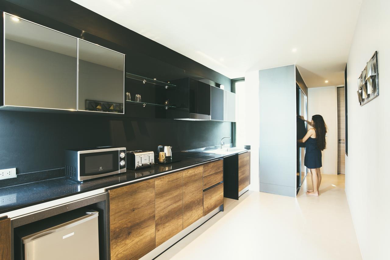 Searocco Phuket Apartment Patong Bagian luar foto
